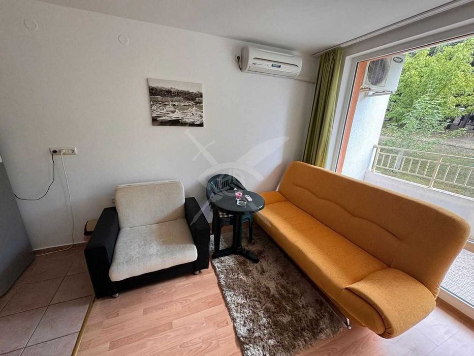 Продава се Двустаен апартамент в Поморие - 64 кв.м за 860 €/кв.м - Снимка #2