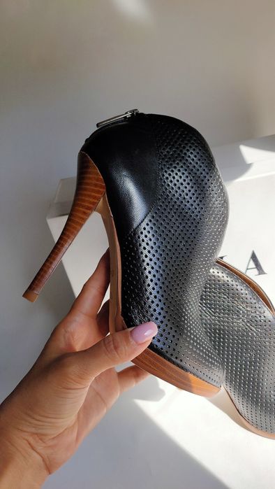 Продам ботильоны женские рр.37 (36)