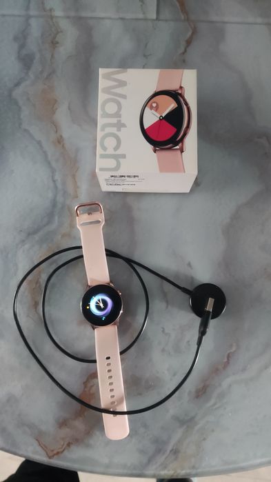 Galaxy watch active  смарт часы