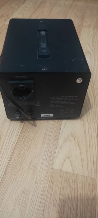Regulator  220. V