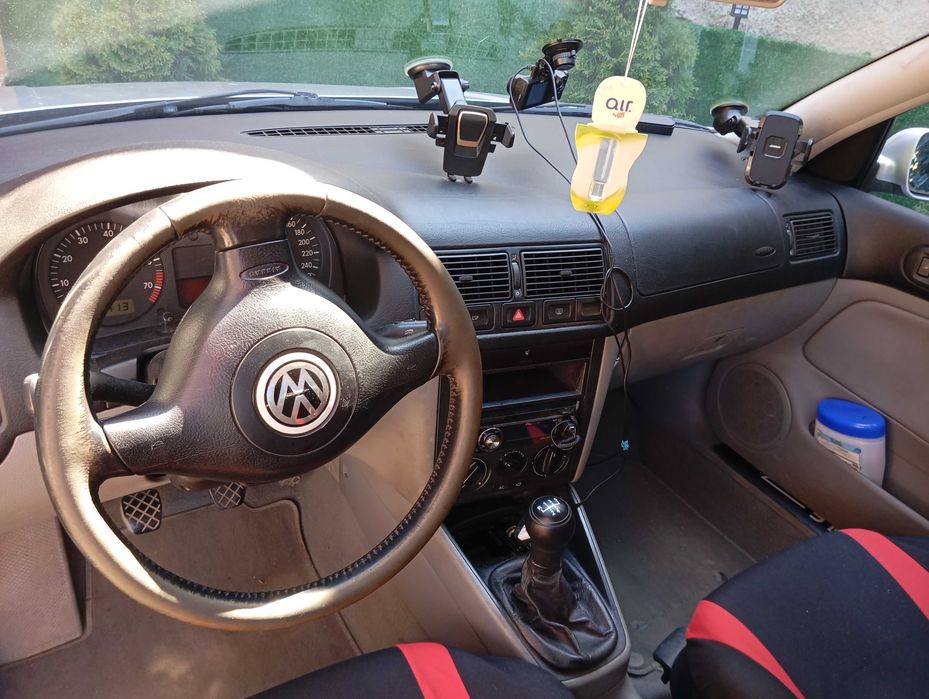 VOLKSWAGEN Golf 2000 — imagine 9