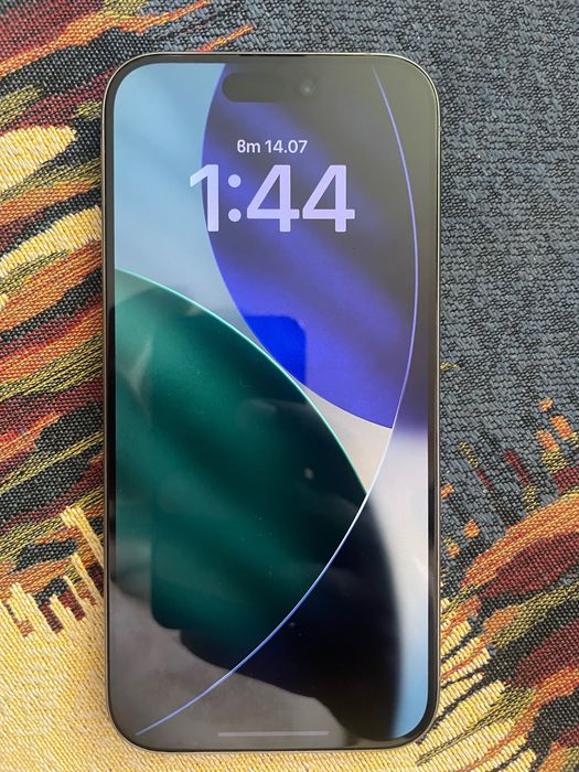 iPhone 15 pro 128gb