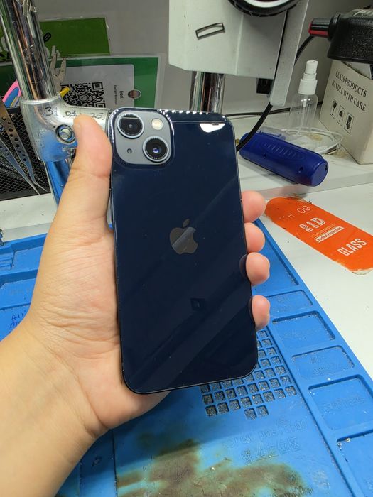 Продам,iPhone 13