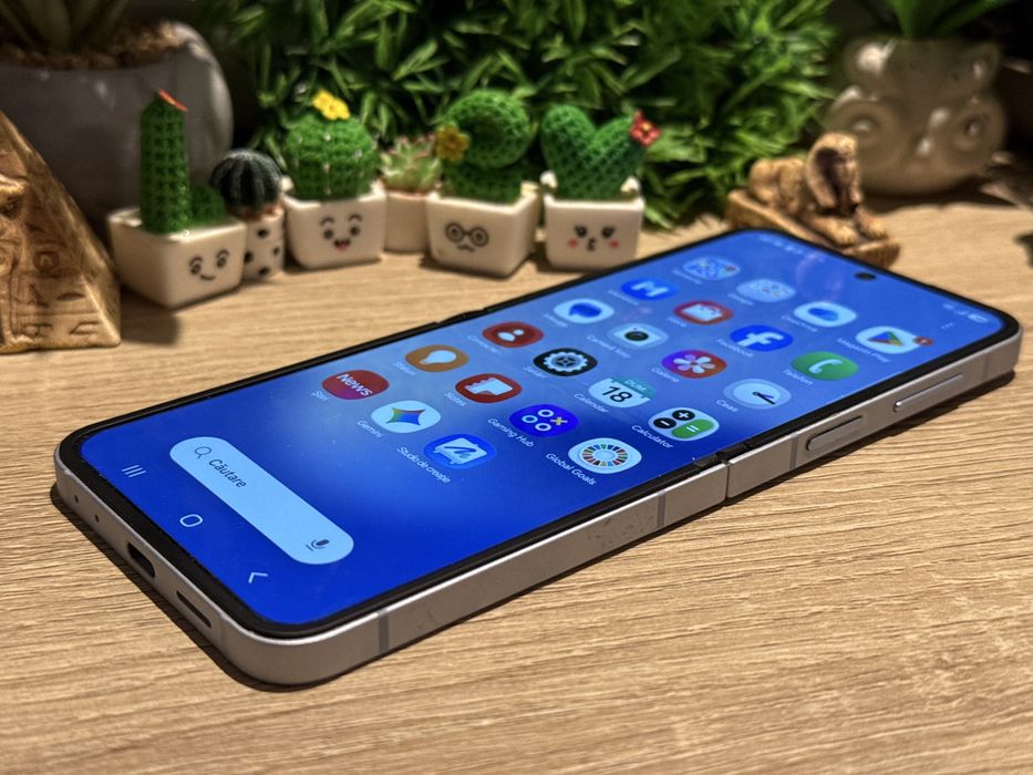 Samsung  Z Flip  6  256gb 12gb ra‼️Garantie‼️