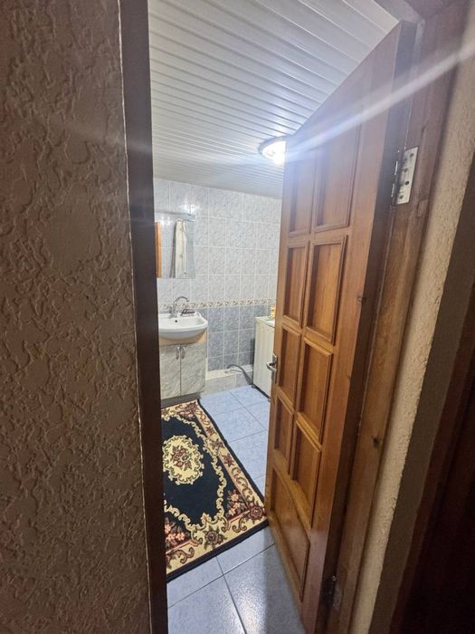 Продам 4 комнатную