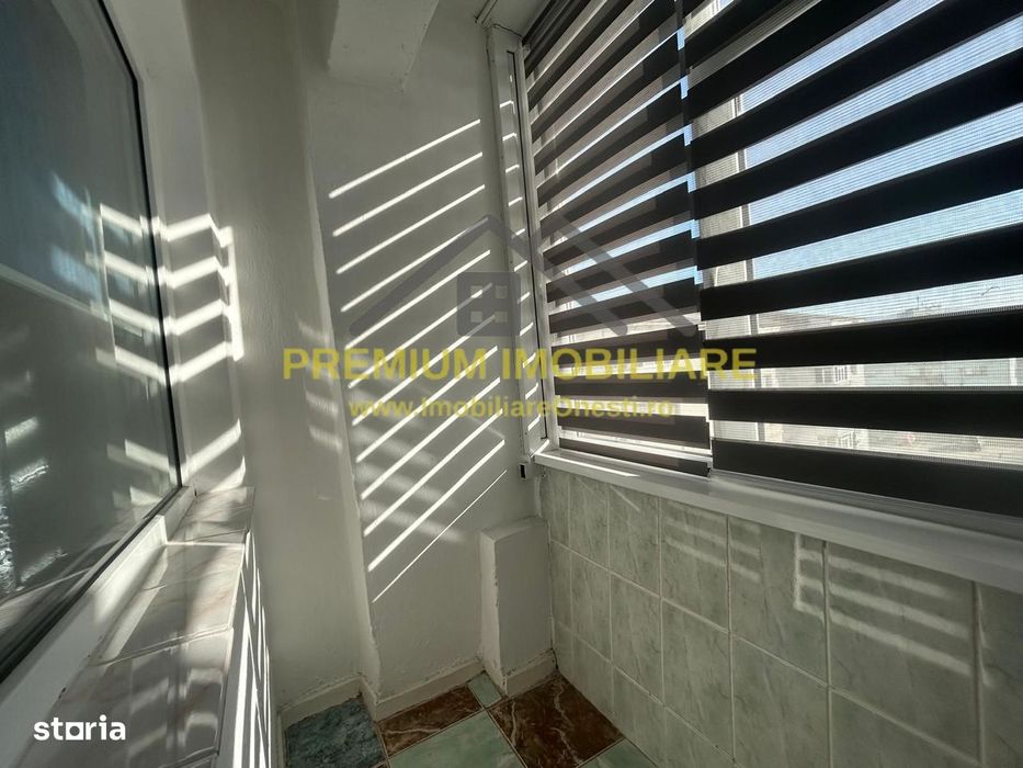 Apartament 2 camere de vânzare zona de jos, Onesti