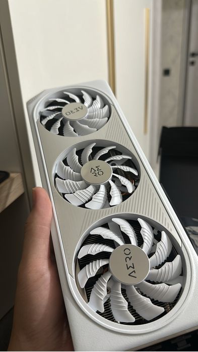 Видеокарта RTX 4060 GIGABYTE AERO