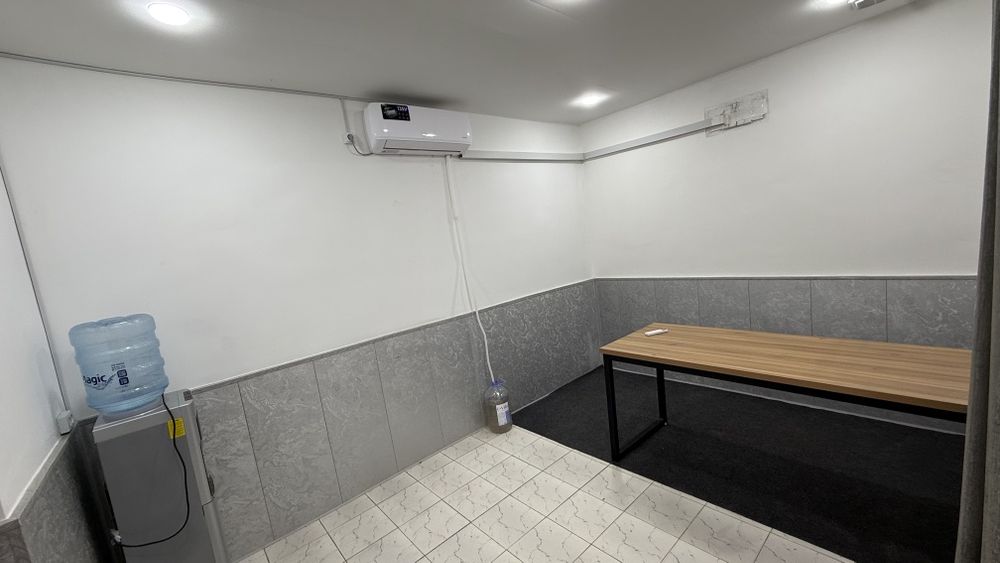 Сдаётся 2-комнатный офис рядом с метро Беруни Хувайдо Ташми акфа медла