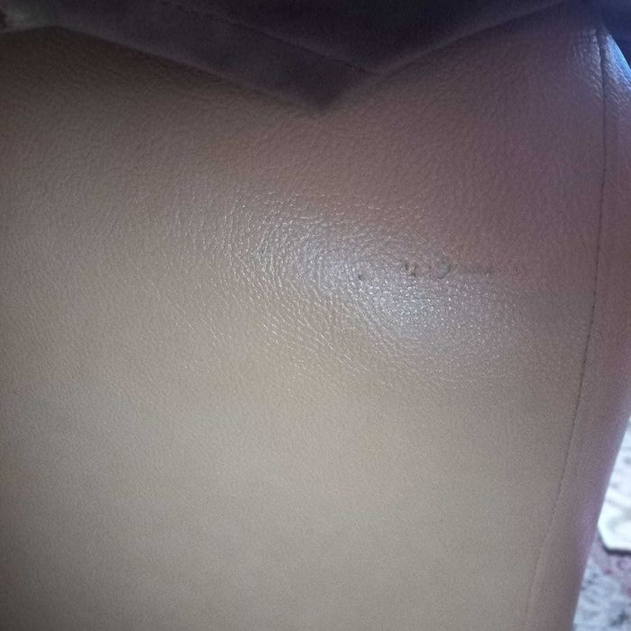 Угловой диван и кресло