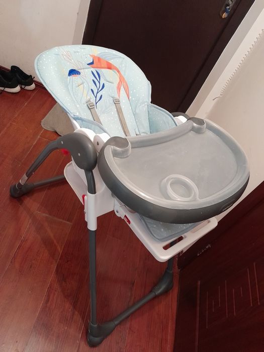 Продам стульчик для кормления