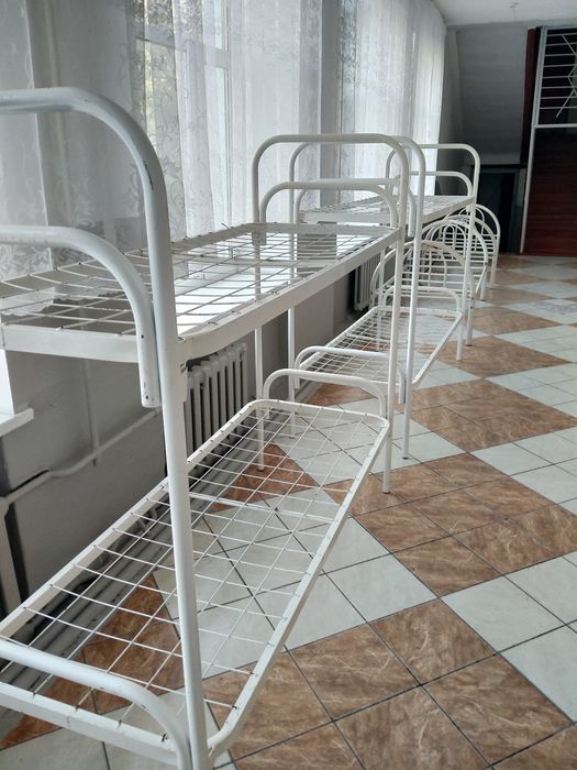 Двухъярусная кровать