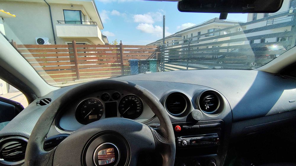 Seat Cordoba 1.4 Benzină – 2007 – Motor în stare bună