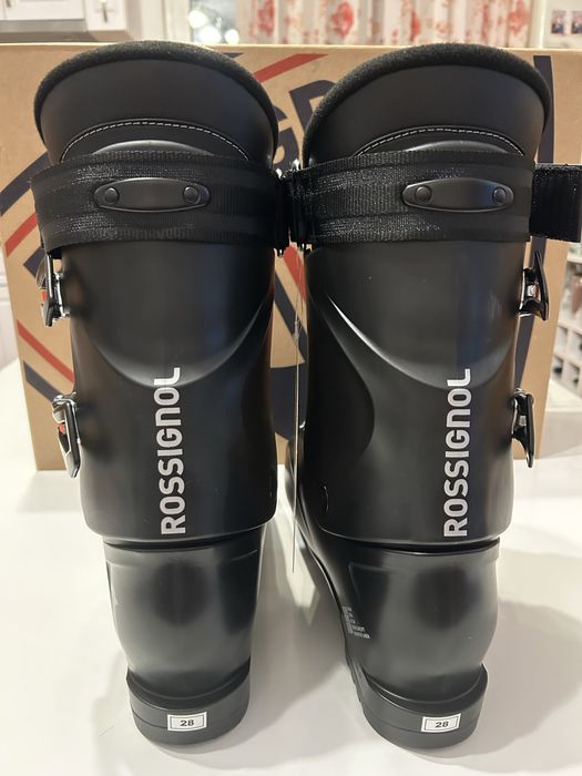 Clapari schi pentru barbati 28 sau 42,5/43 noi