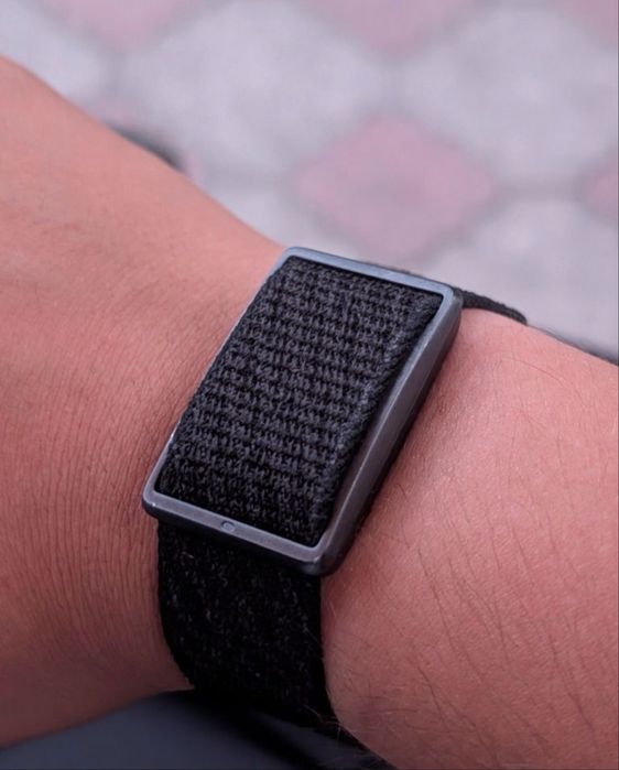 POLAR Loop фитнес браслет