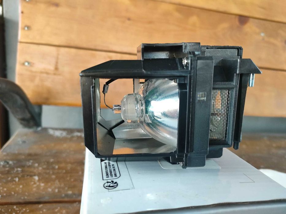 Лампа для проектора