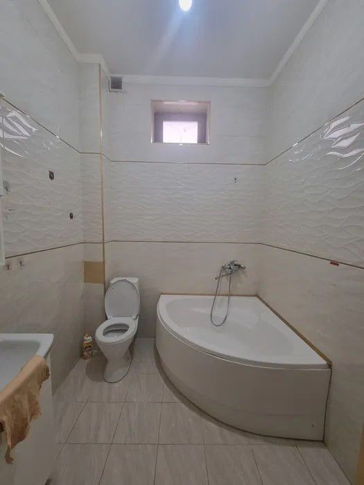 Срочно сдается дом 7 комнат,2сотки.Сергели..