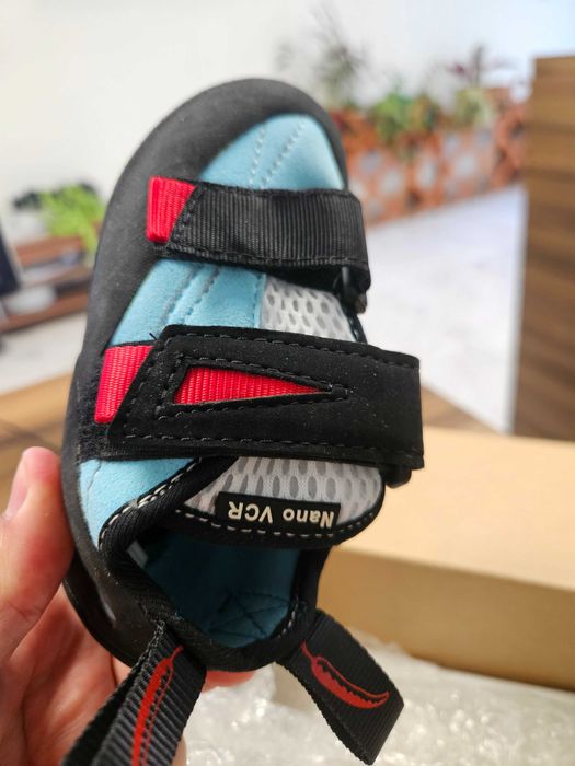 Red Chili  Nano VCR EU28 детски еспадрили за катерене.