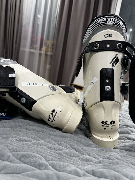 горнолыжные ботинки Salomon Falcon CS