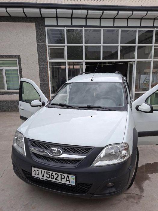 Продается Lada Largus CROSS 2018г.