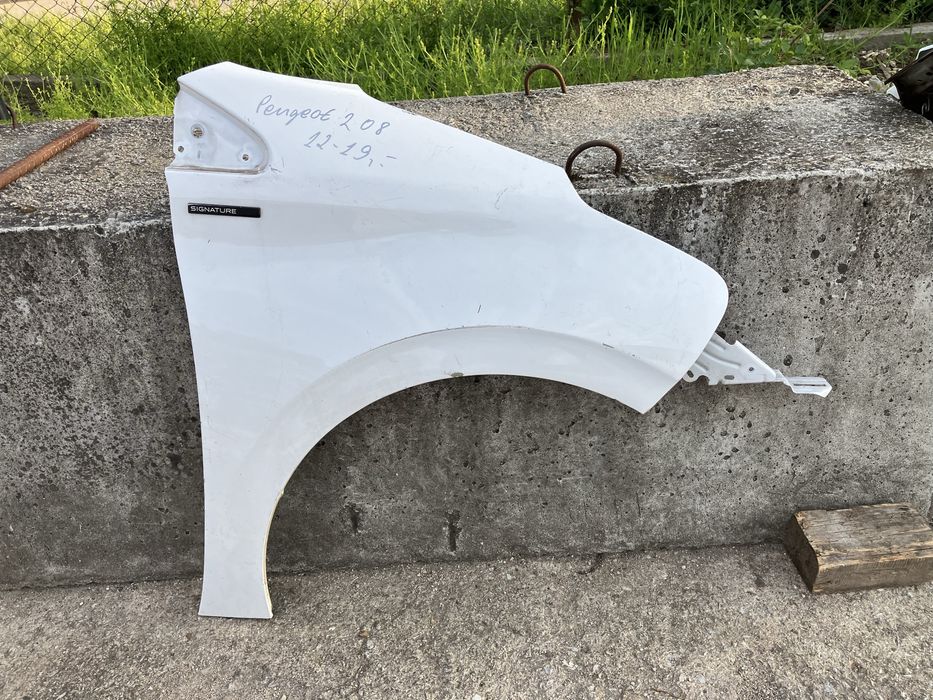 Десен калник за Peugeot 208 Пежо 208  2012-2019г
