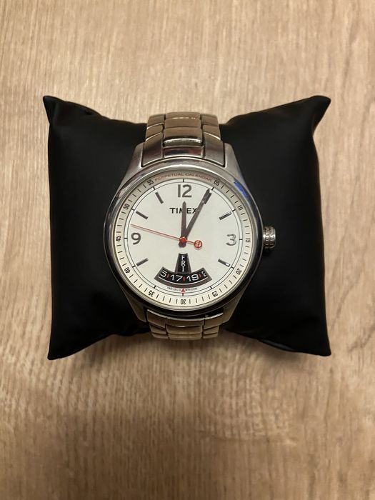 Ceas TIMEX Indiglo WR100M barbatesc cadoul perfect