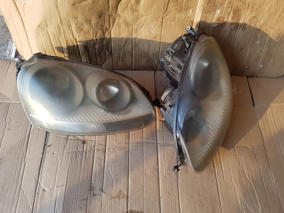 Faruri vw golf 5 2007