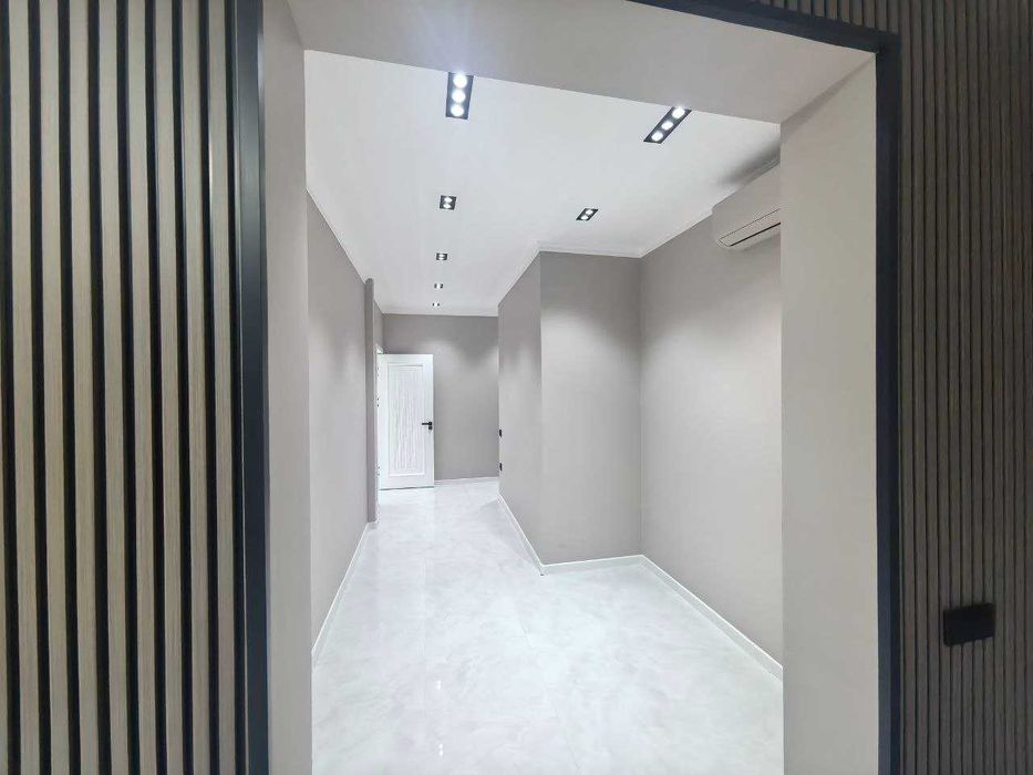 Нотурар жой сотилади Учтепа 14 квартал 60м2