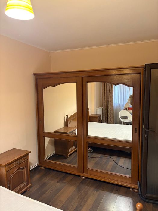 SET DORMITOR MASIV DIN LEMN – STIL CLASIC/ELEGANT