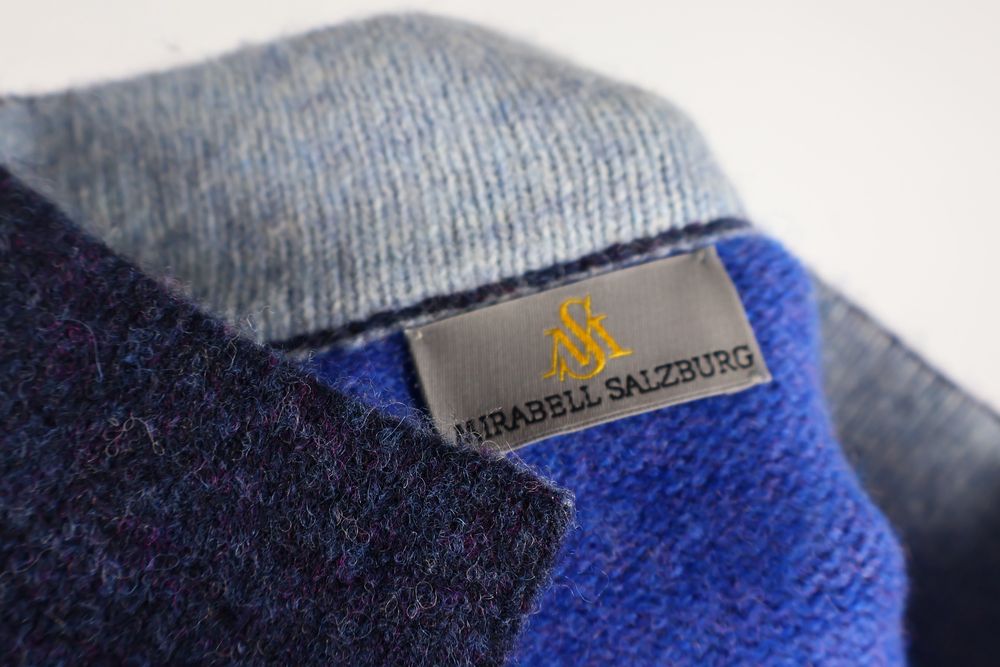 Premium Luxury wool cardigan Mirabell Salzburg