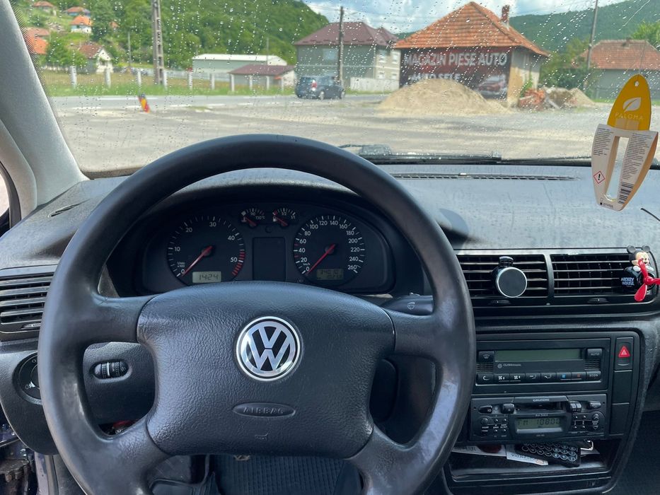 Vând VW PASSAT B5 4 Motion