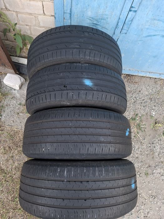 Продам шины. 235/55/18