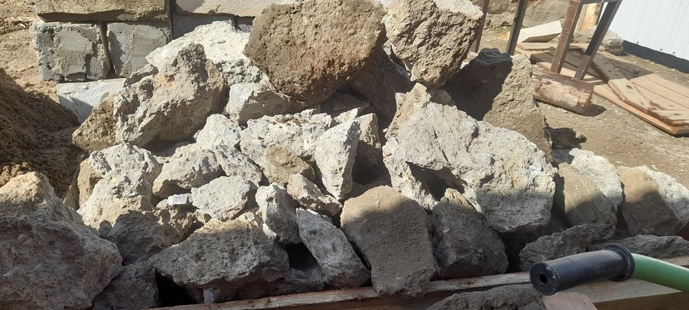 Буд камень, бой тас