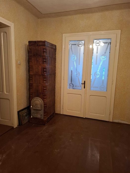 Casă 4 camere, 1073 mp teren, utilități – Nădlac