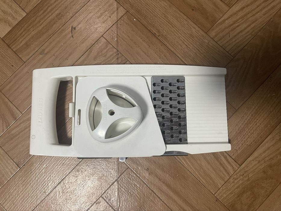 Универсальна терка Leifheit