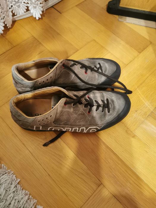 LOWA туристически обувки N 42,5