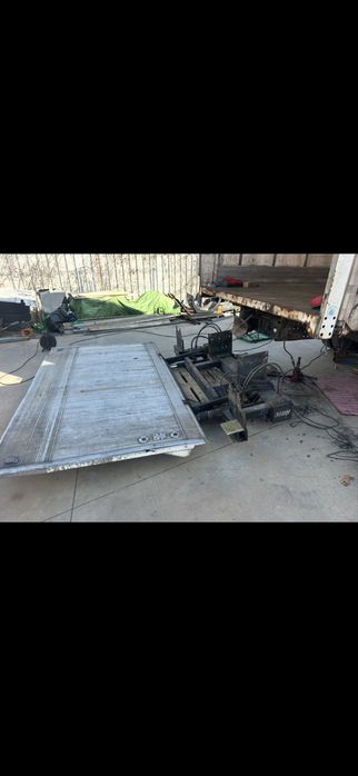 Platforma auto liftanta ( 1 buc -1500kg si 1 buc 2800 kg util)