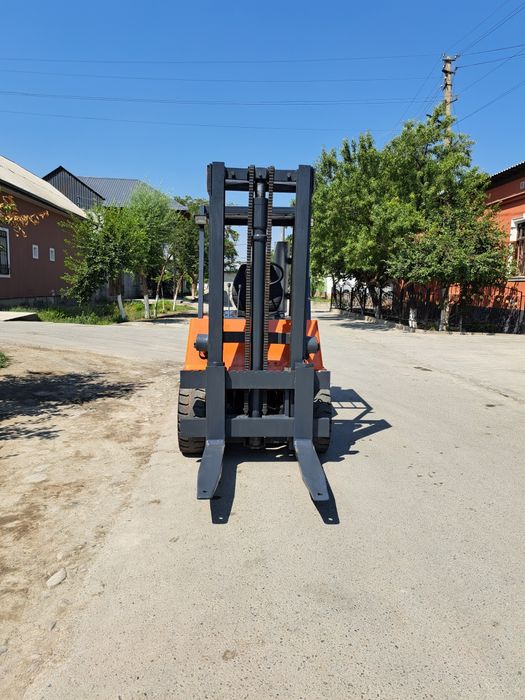 Автокара.сотилади.3.тоннали.холати.зур.ишга.таййор