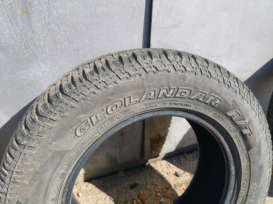Продам шины Yokohama Geolander.