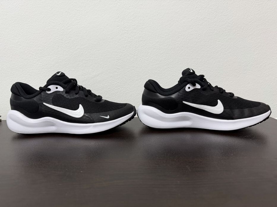 Детски Маратонки  NIKE REVOLUTION 7