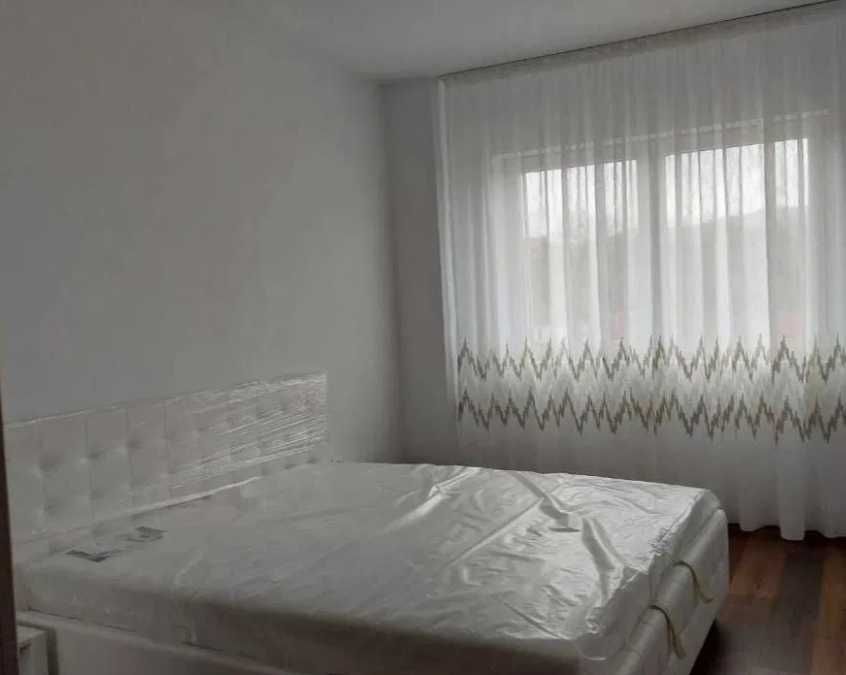 Дава се под наем Тристаен апартамент в Пловдив, Западен - 77 кв.м за 224.4 € - Снимка #1