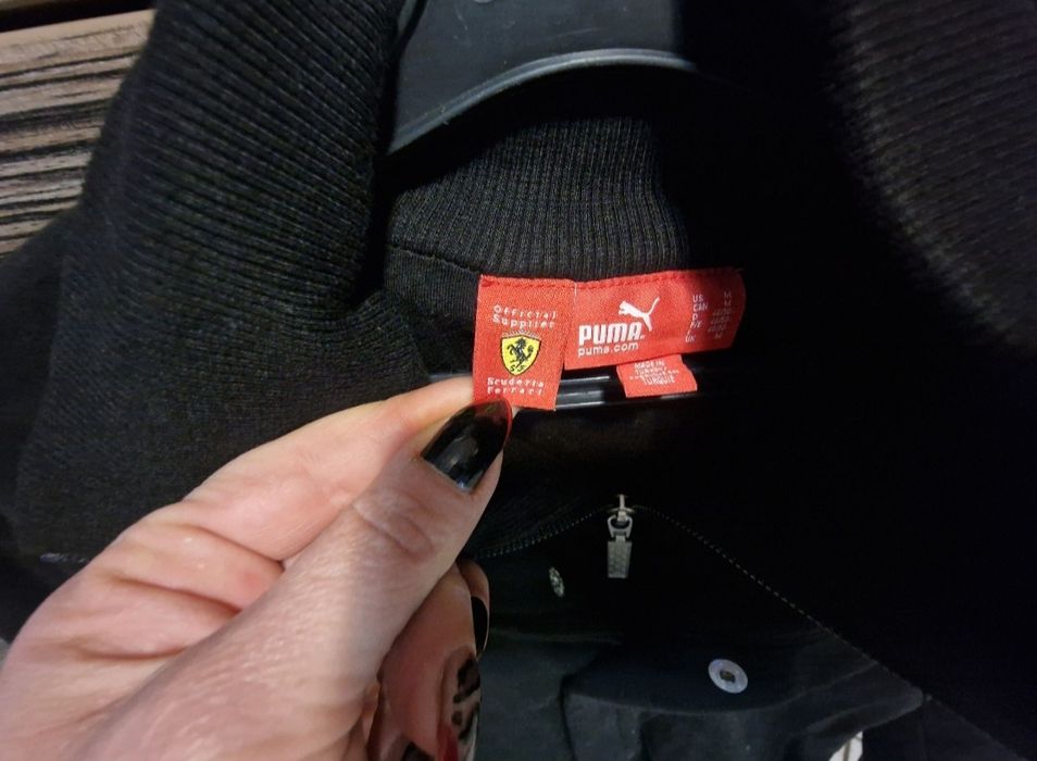 Puma Ferrari мъжко черно  горнище номер м