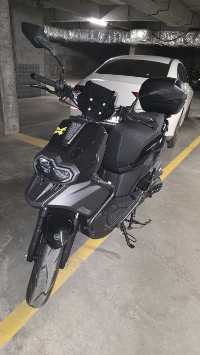 Scuter 125cm Keeway 10/2025 /  300km rulați bord digital