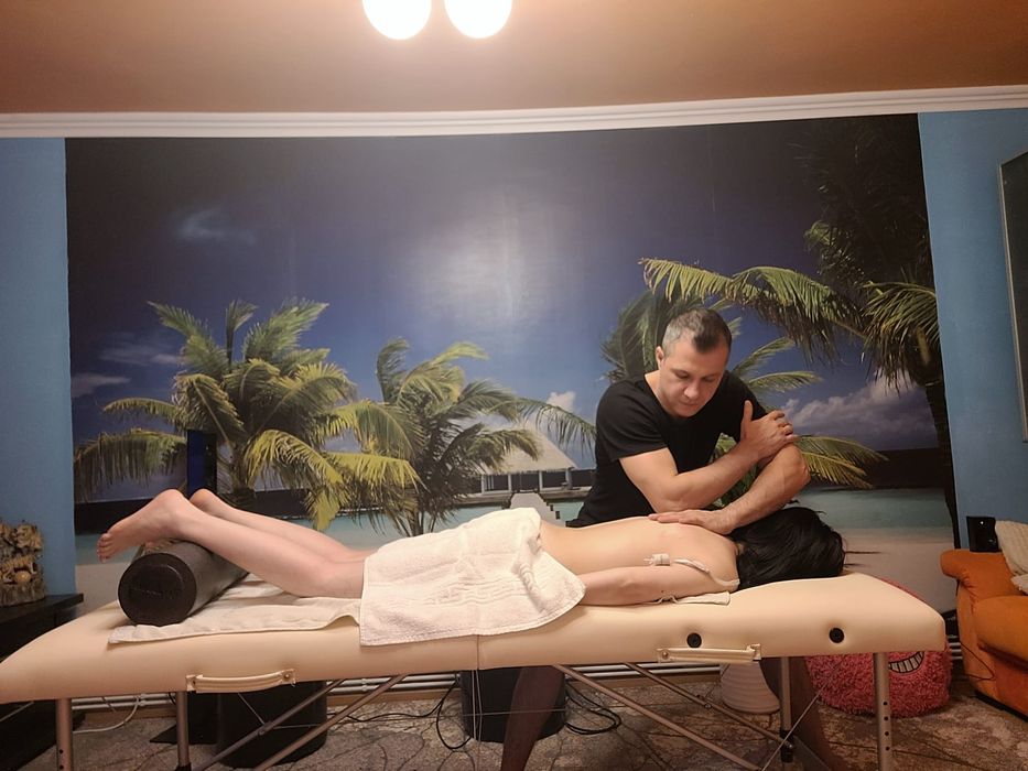 Masaj terapeutic, kinetoterapie și fizioterapie la domiciliul.