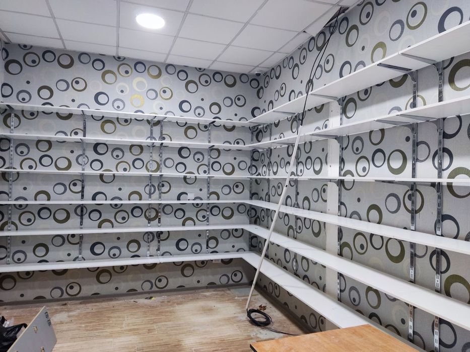 Витрина полка стеллаж на заказ