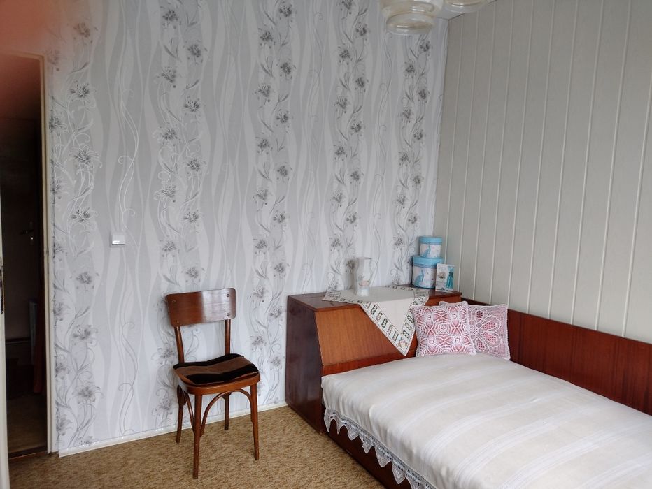 Продава се Тристаен апартамент в Добрич, Христо Ботев - 87 кв.м за 880 €/кв.м - Снимка #4