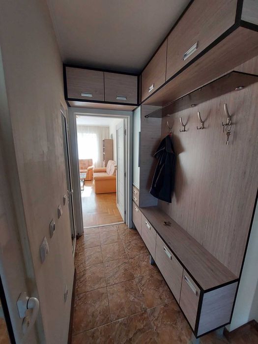 Продава се Тристаен апартамент в Варна, Център - 85 кв.м за 2106 €/кв.м - Снимка #12