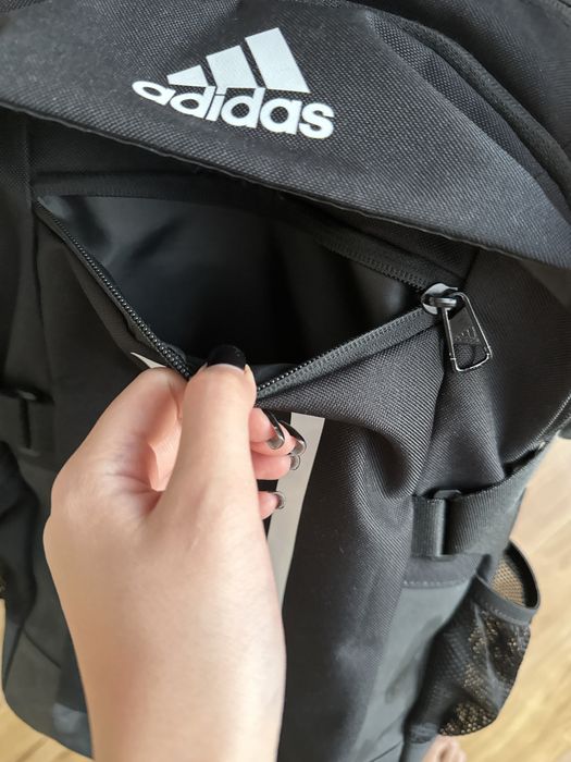 Адидас оригинал 20к