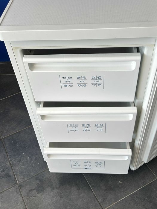 Вертикален фризер Bosch GSD11120 (3 чекмеджета) – С 6 месеца гаранция!