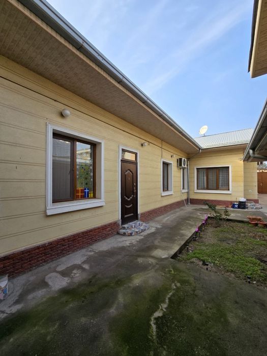 Срочно продается дом 113м², Файзабад, 4 комнаты, ремонт, тихая махалля