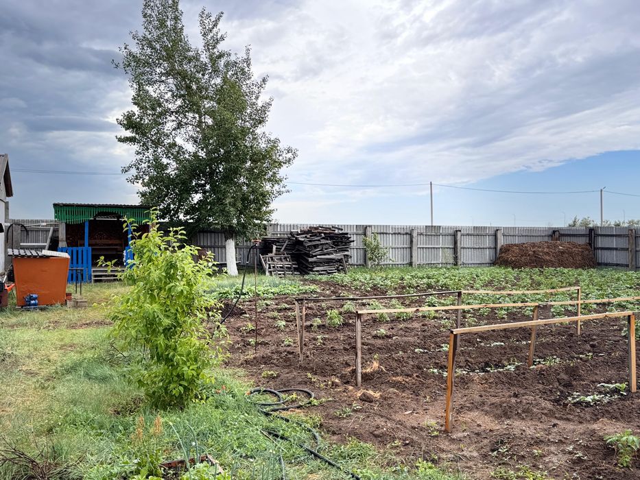 Продам участок имеются постройки
